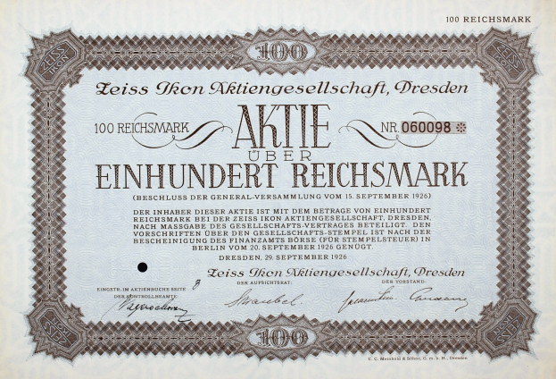Wirtschaft streitet über AfD-Bew├Ąltigung