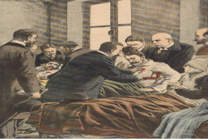 Eine Gruppe von Menschen umgibt einen Mann, der auf einem Bett in einem Raum mit einem Fenster liegt, mit dem Text "KUNSTlers Tod in Paris" unten; der Mann in einem weißen Laborkittel und Stethoskop scheint ein Arzt zu sein.