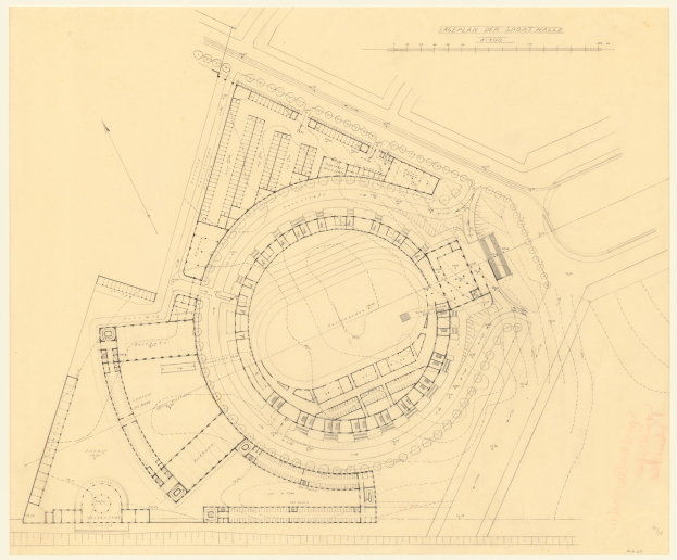 Schwarz-weißes Architekturdiagramm eines Stadiongrundrisses mit umliegenden Gebäuden und handschriftlichen Textanmerkungen.